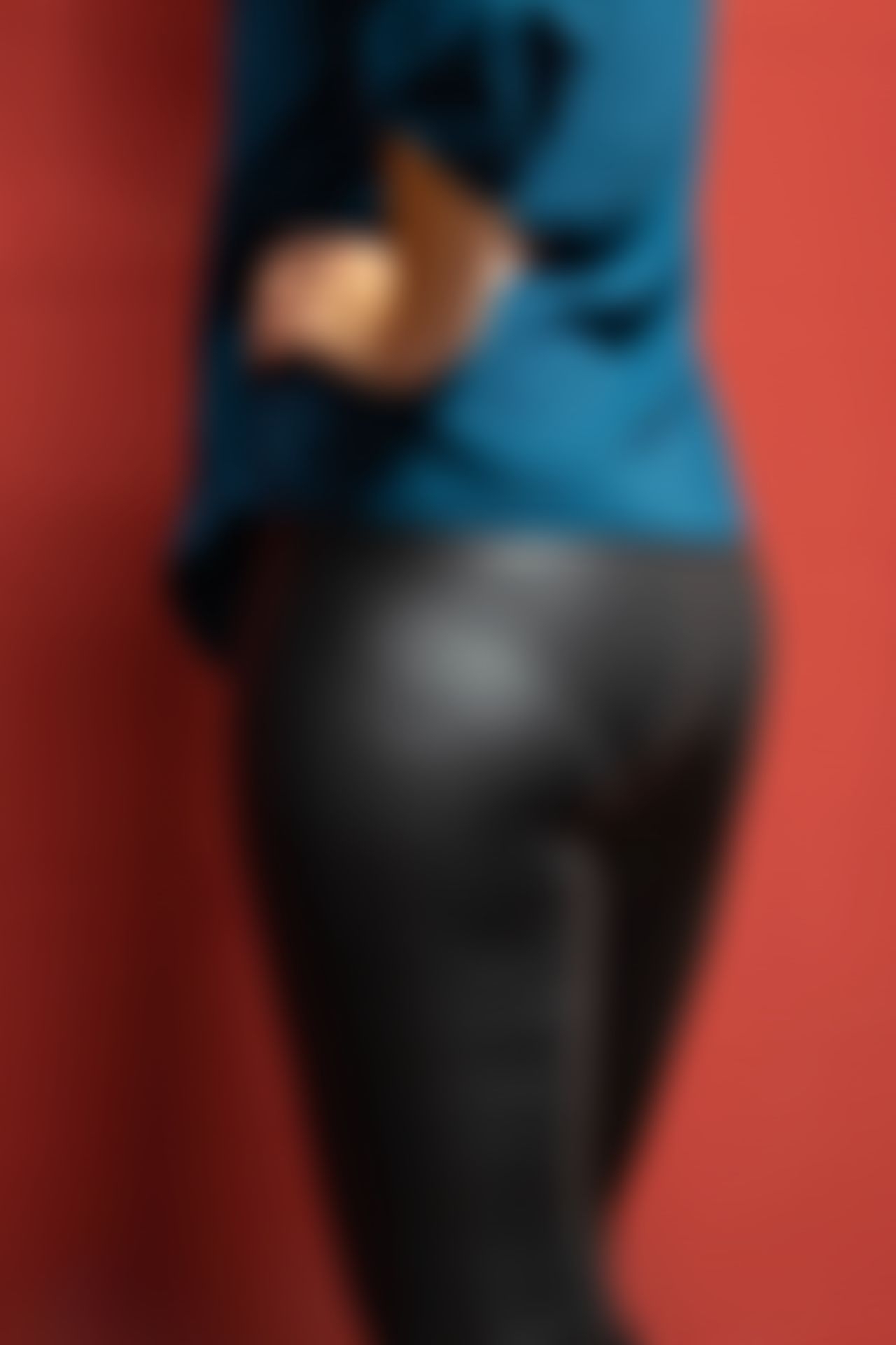 pantylines Visible pantylines on my leggings and nike butt 🖤 - Unlockd